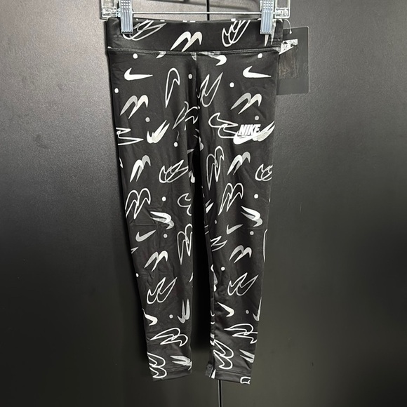 Nike Athletic Slim Fit,regular rise,swoosh print logo leggings,everyday,play - Picture 2 of 6